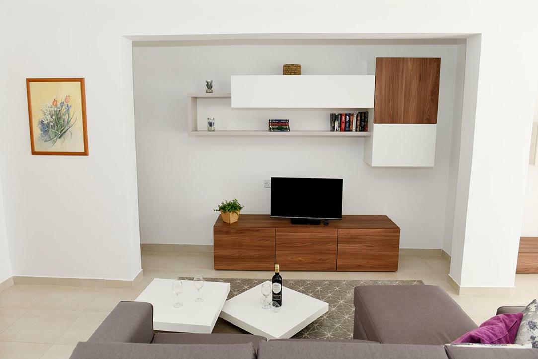 13 Village Apartments Mellieħa Exteriör bild